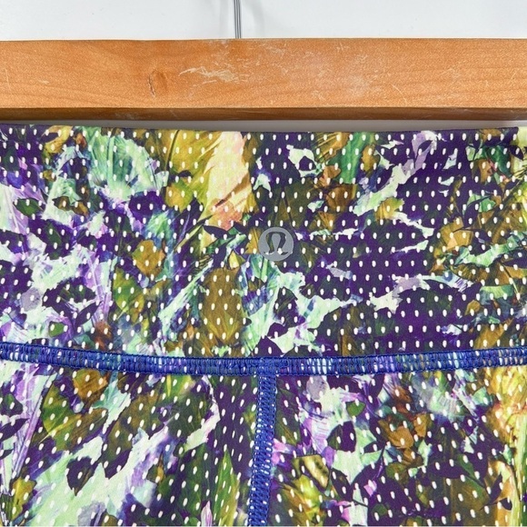 Lululemon Wunder Under *Full-On Luxtreme Floral Sport Iris Flower Multi 6 - Picture 9 of 9